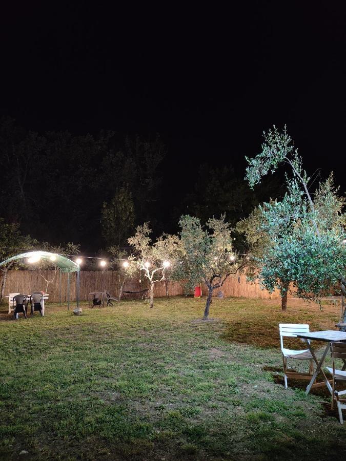 Casale Dei Ricordi Bed and Breakfast Arce Buitenkant foto