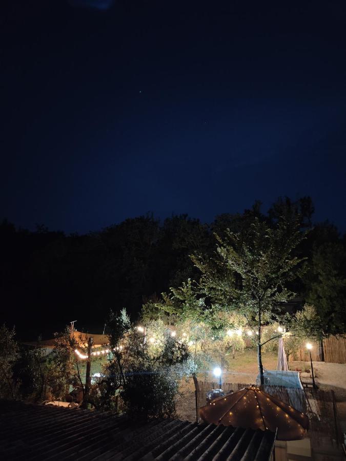 Casale Dei Ricordi Bed and Breakfast Arce Buitenkant foto