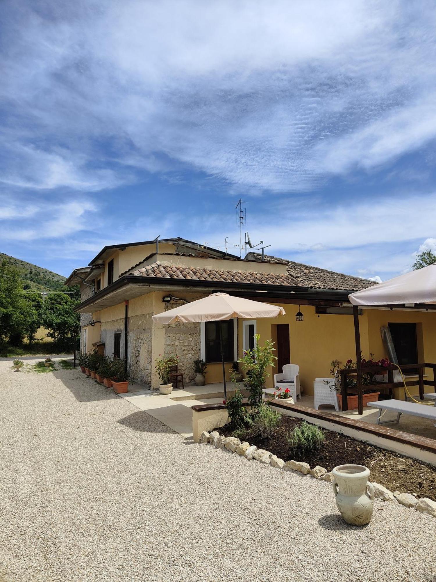Casale Dei Ricordi Bed and Breakfast Arce Buitenkant foto