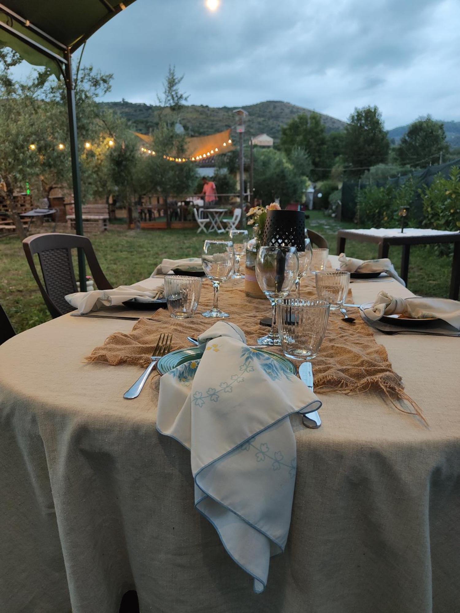 Casale Dei Ricordi Bed and Breakfast Arce Buitenkant foto