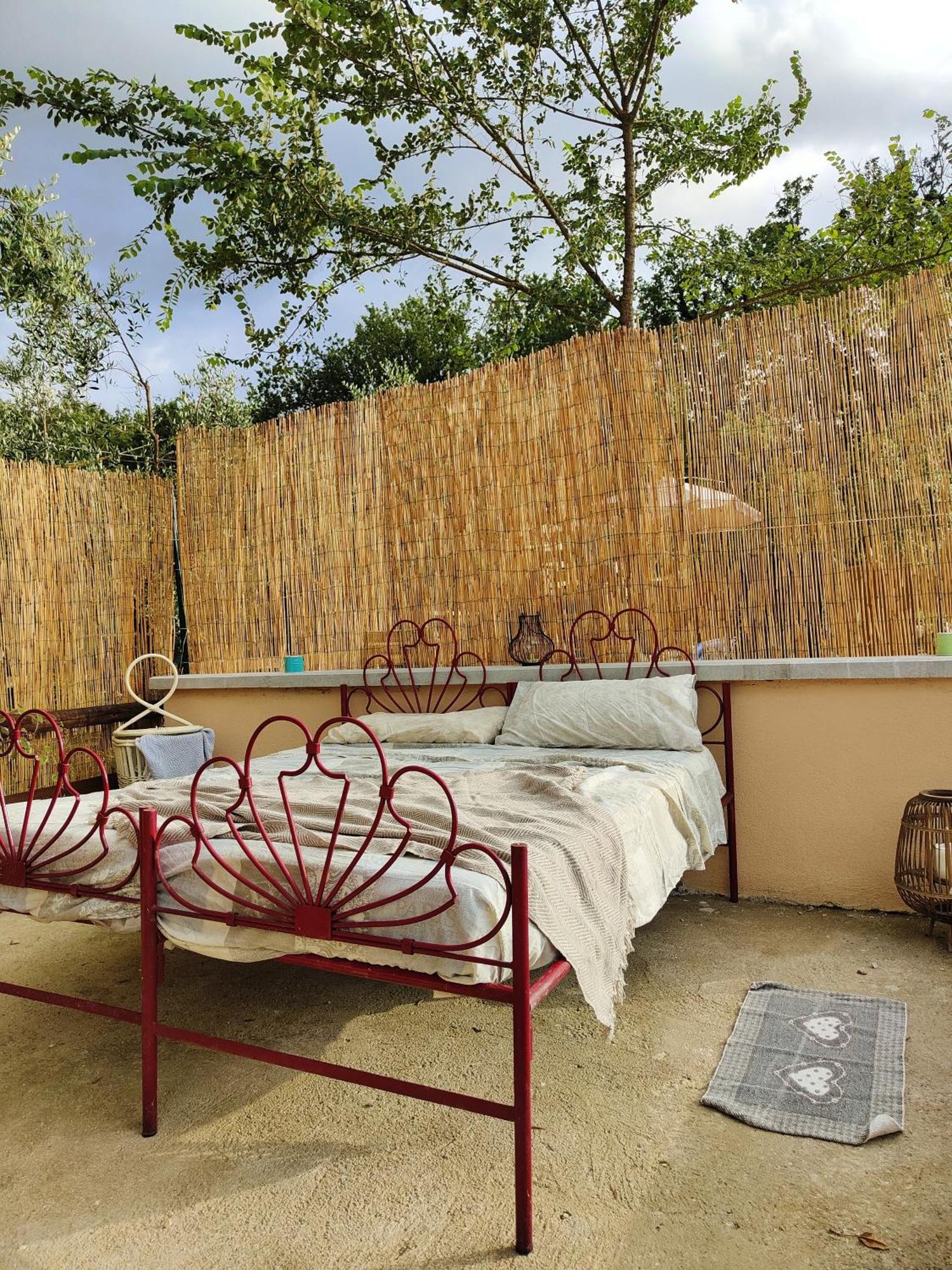Casale Dei Ricordi Bed and Breakfast Arce Buitenkant foto